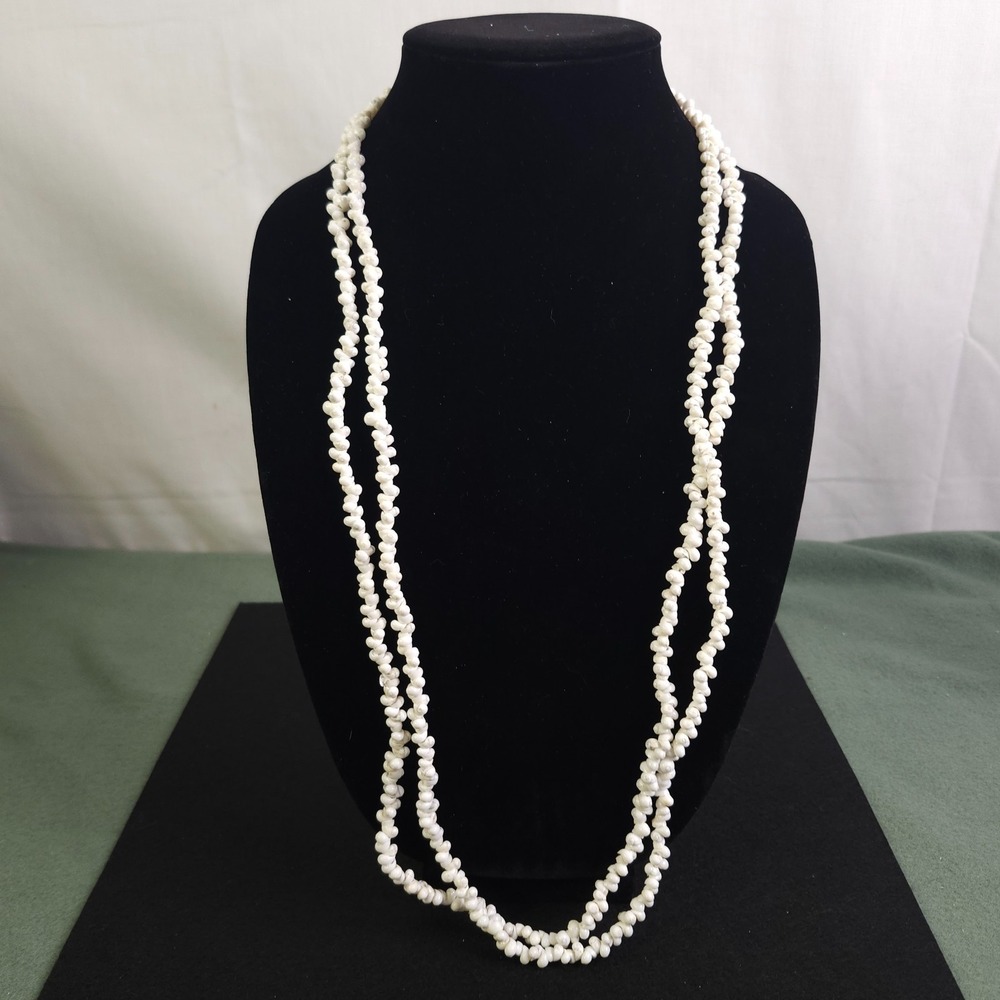 Vintage 2 strand pearl necklace possibly made with angel skin coral beads